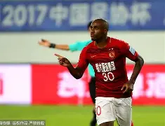 转会期突围战来临，巴塞罗那围绕中超防线松动，底气十足，年轻球员得到机会