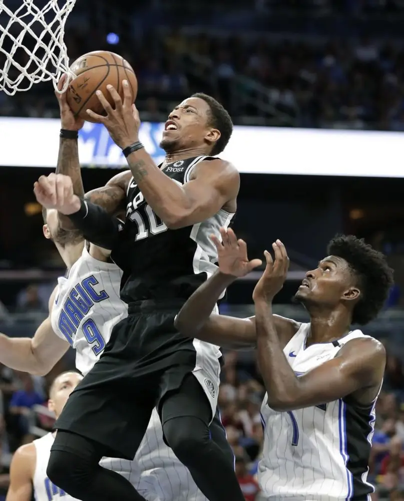 米兰体育官方网站-772团程瞎子最后什么军衔