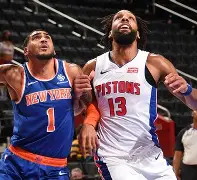 米兰体育-里程碑夜尼斯篮板制胜，CBA季后赛今晨刷纪录，信心回归，阵容厚度经受考验