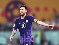 多特蒙德训练开放日；今夜迎来里程碑引欢呼；全明星赛在即；纪律约束更严格